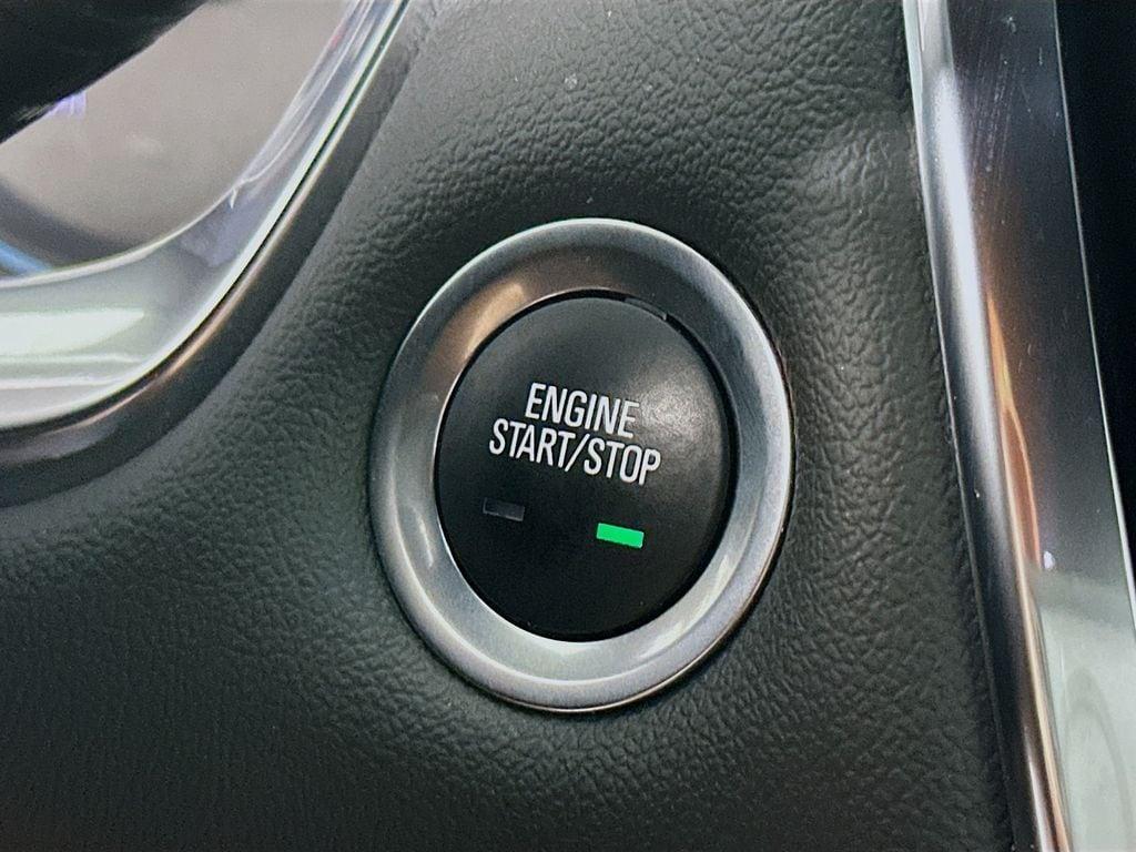 used 2023 Chevrolet Traverse car, priced at $28,599