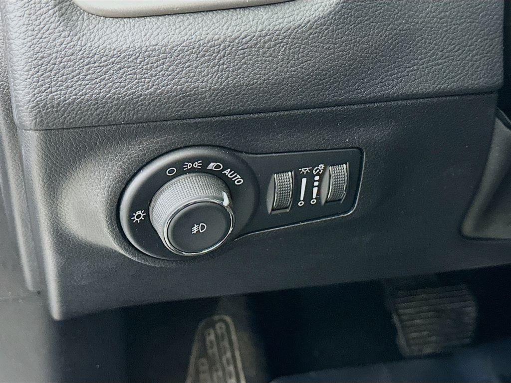 used 2019 Jeep Compass car, priced at $19,400