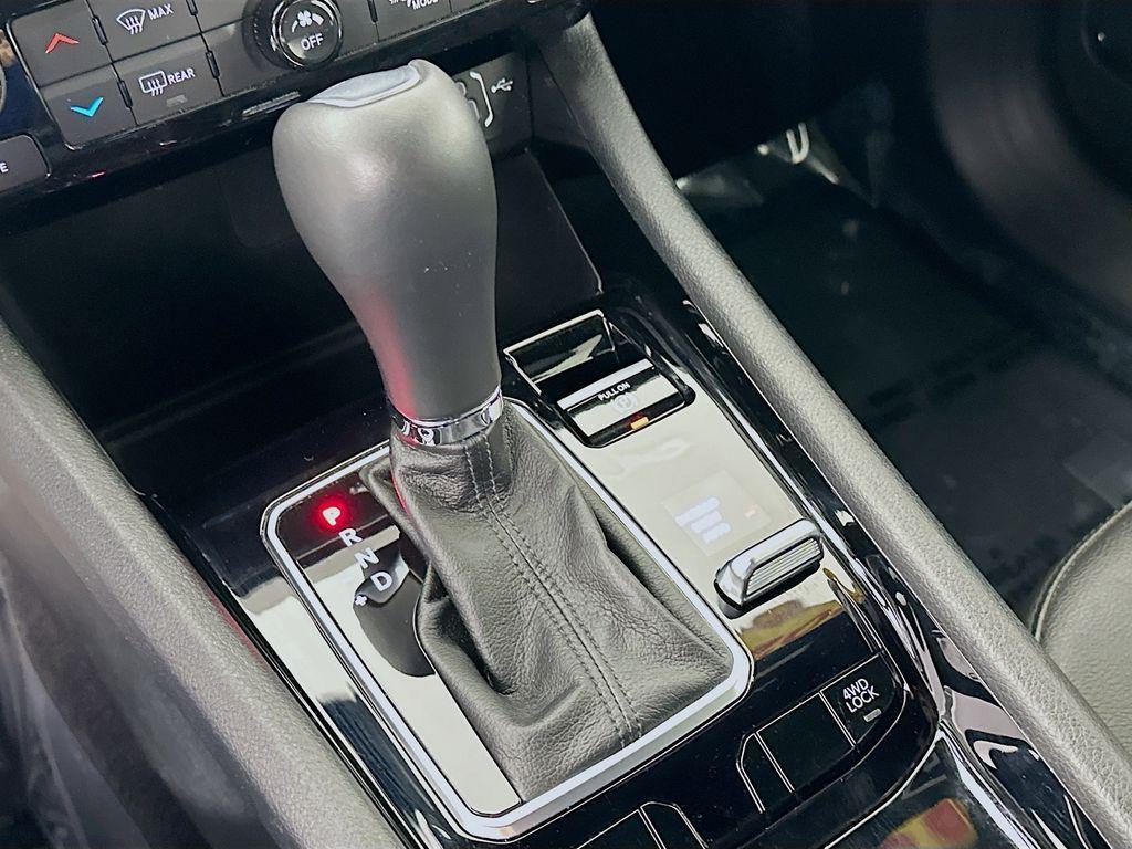 used 2024 Jeep Compass car, priced at $25,503