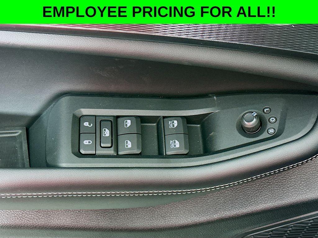 new 2025 Jeep Grand Cherokee car, priced at $44,482