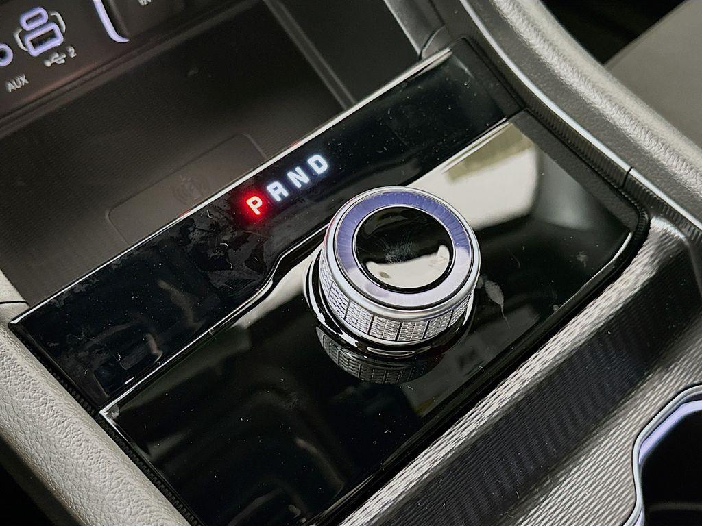 new 2025 Jeep Grand Cherokee L car, priced at $40,074