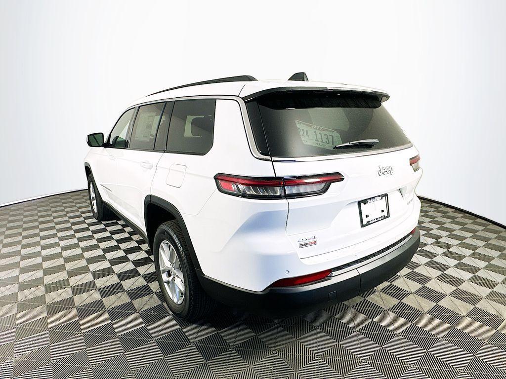 new 2025 Jeep Grand Cherokee L car, priced at $40,074