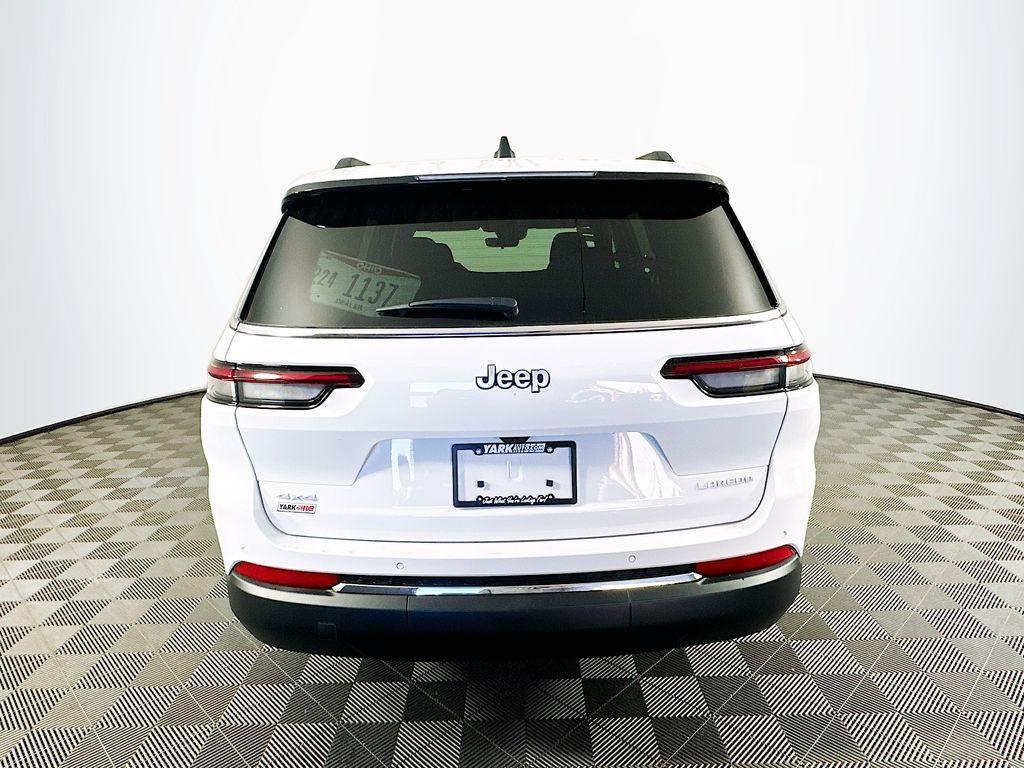 new 2025 Jeep Grand Cherokee L car, priced at $40,074