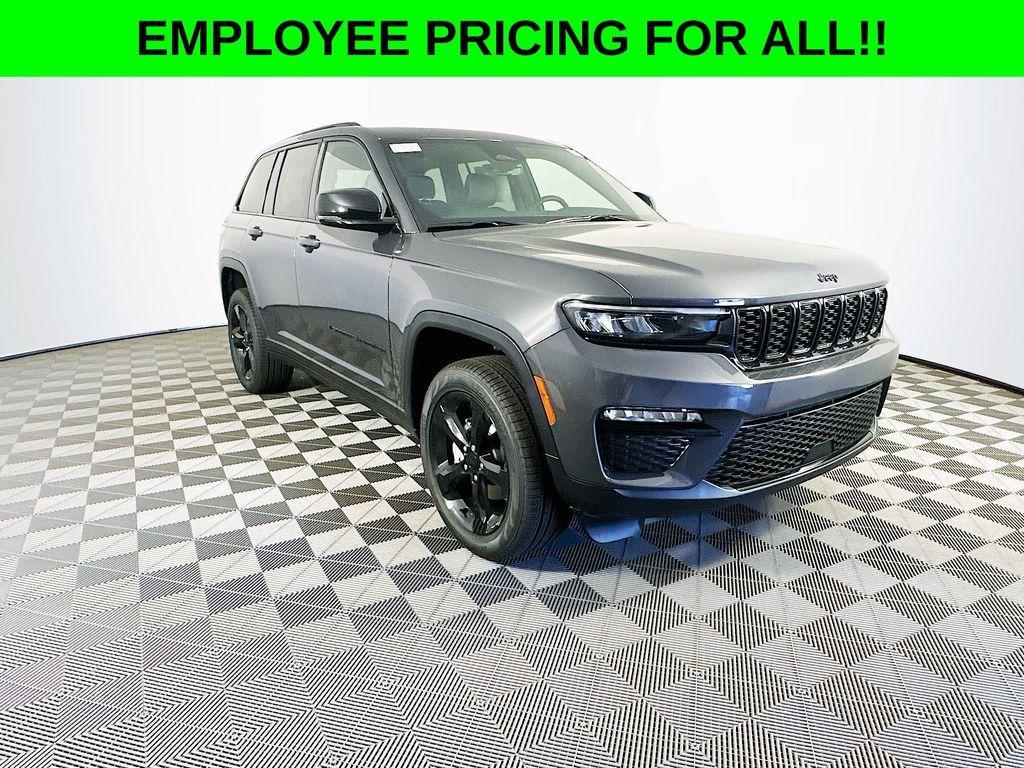 new 2025 Jeep Grand Cherokee car, priced at $47,835