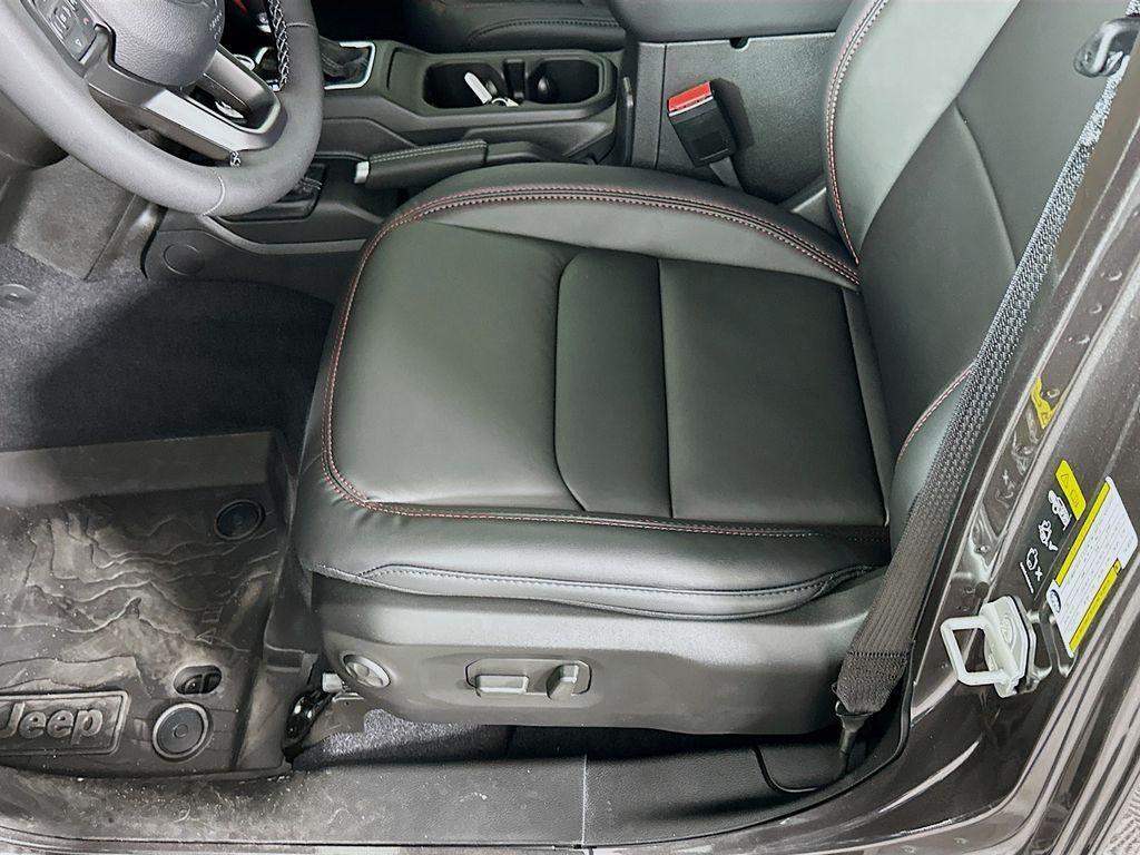 new 2026 Jeep Wrangler car, priced at $58,099