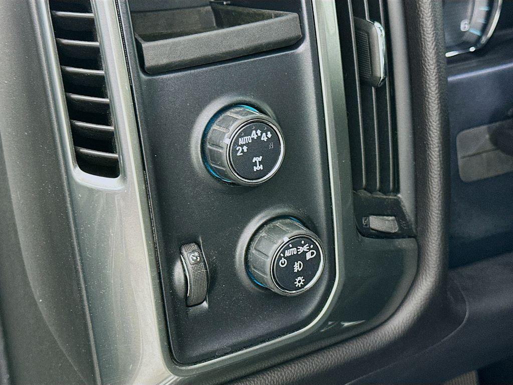 used 2018 Chevrolet Silverado 1500 car, priced at $26,400