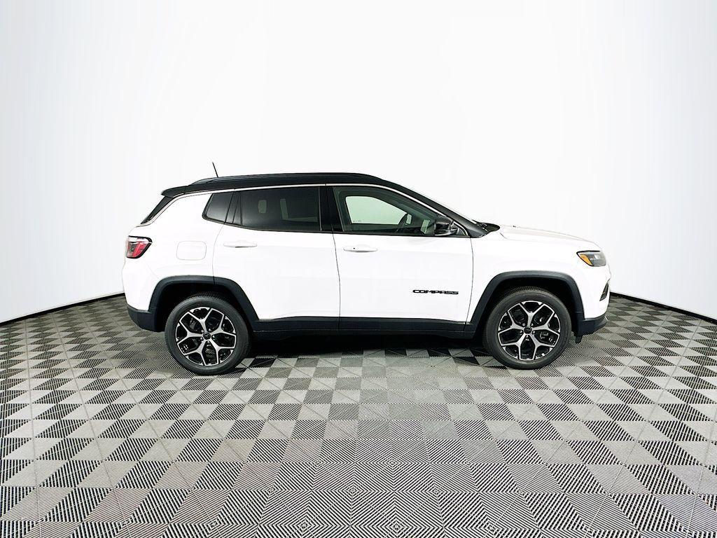 new 2025 Jeep Compass car, priced at $30,084