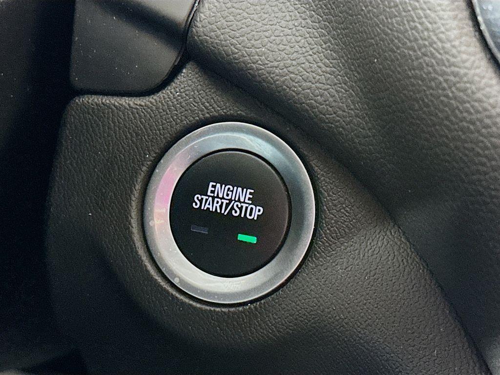 used 2024 Chevrolet Equinox car, priced at $19,994