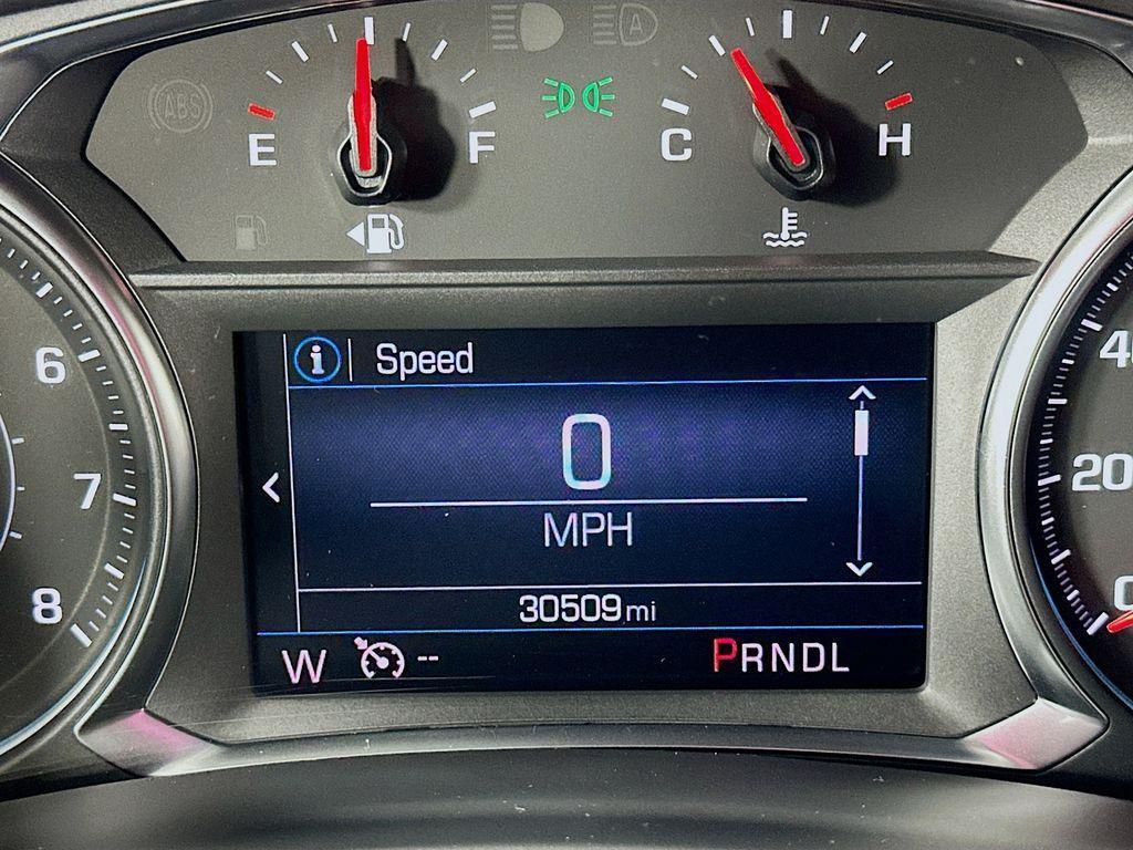 used 2024 Chevrolet Equinox car, priced at $19,994