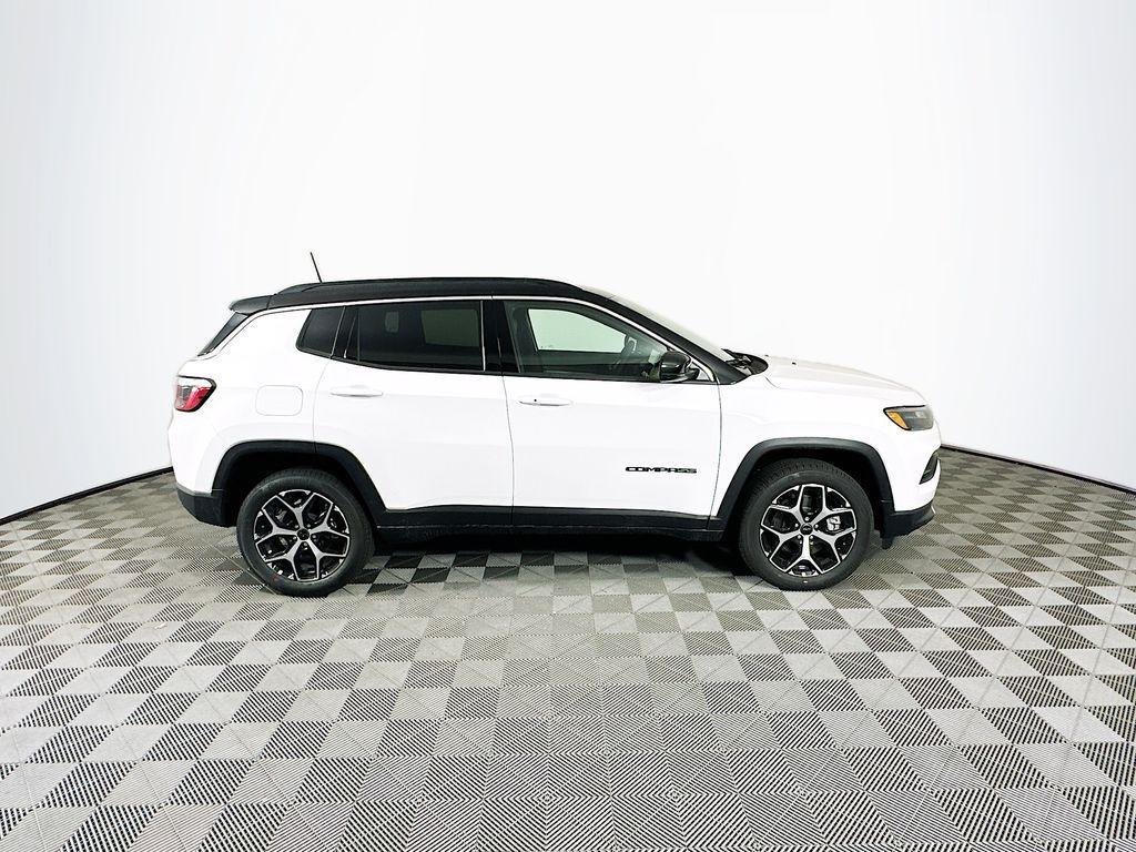 new 2025 Jeep Compass car, priced at $30,084