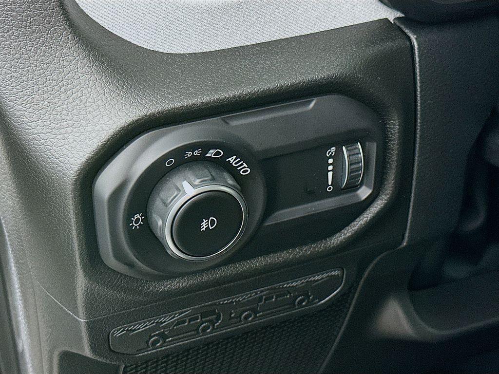 new 2025 Jeep Wrangler car, priced at $41,995