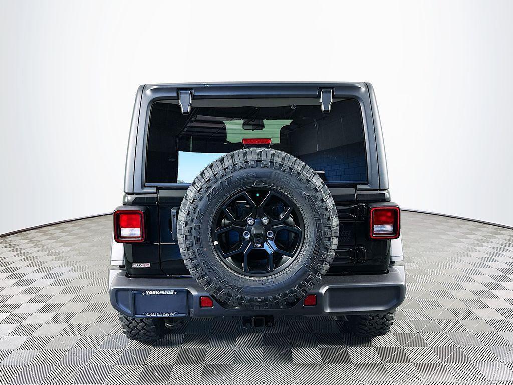 new 2025 Jeep Wrangler car, priced at $41,995