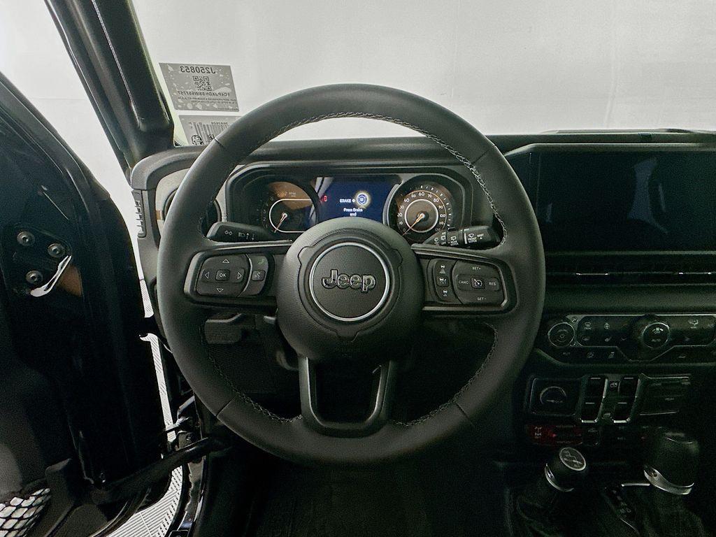 new 2025 Jeep Wrangler car, priced at $41,995