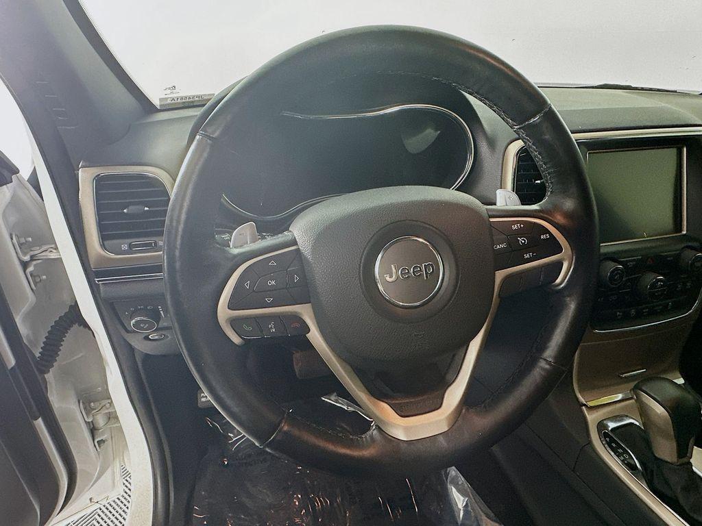 used 2017 Jeep Grand Cherokee car, priced at $15,998