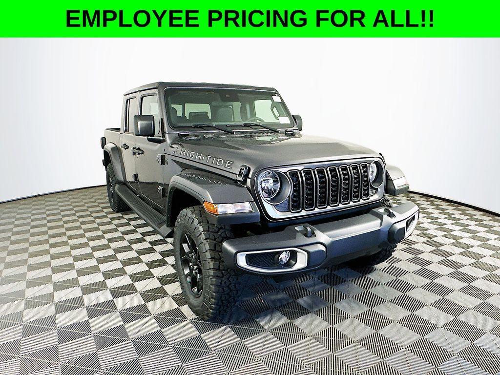 new 2025 Jeep Gladiator car, priced at $45,268