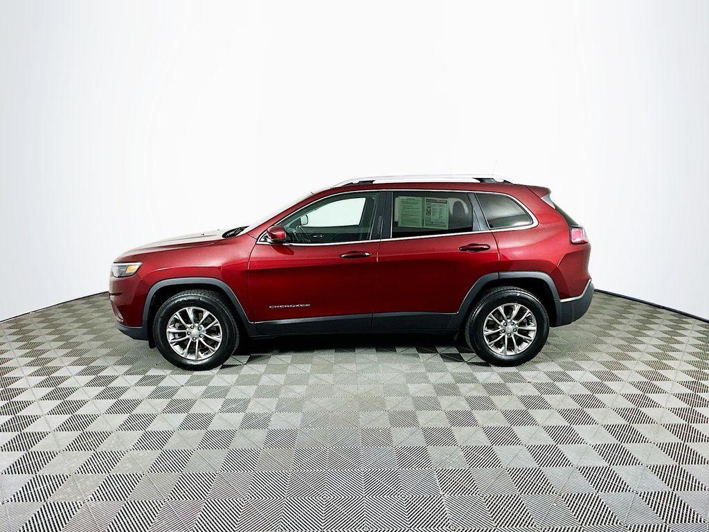 used 2020 Jeep Cherokee car, priced at $15,998