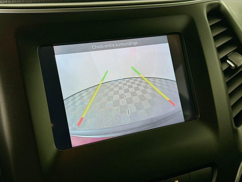 used 2020 Jeep Cherokee car, priced at $15,799