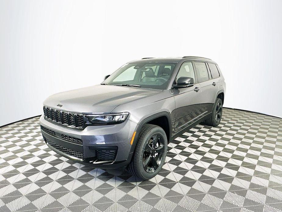 new 2024 Jeep Grand Cherokee L car, priced at $42,586