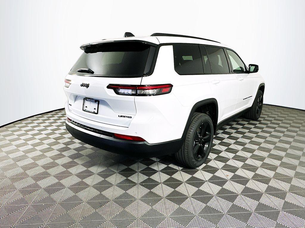 new 2025 Jeep Grand Cherokee L car, priced at $45,907