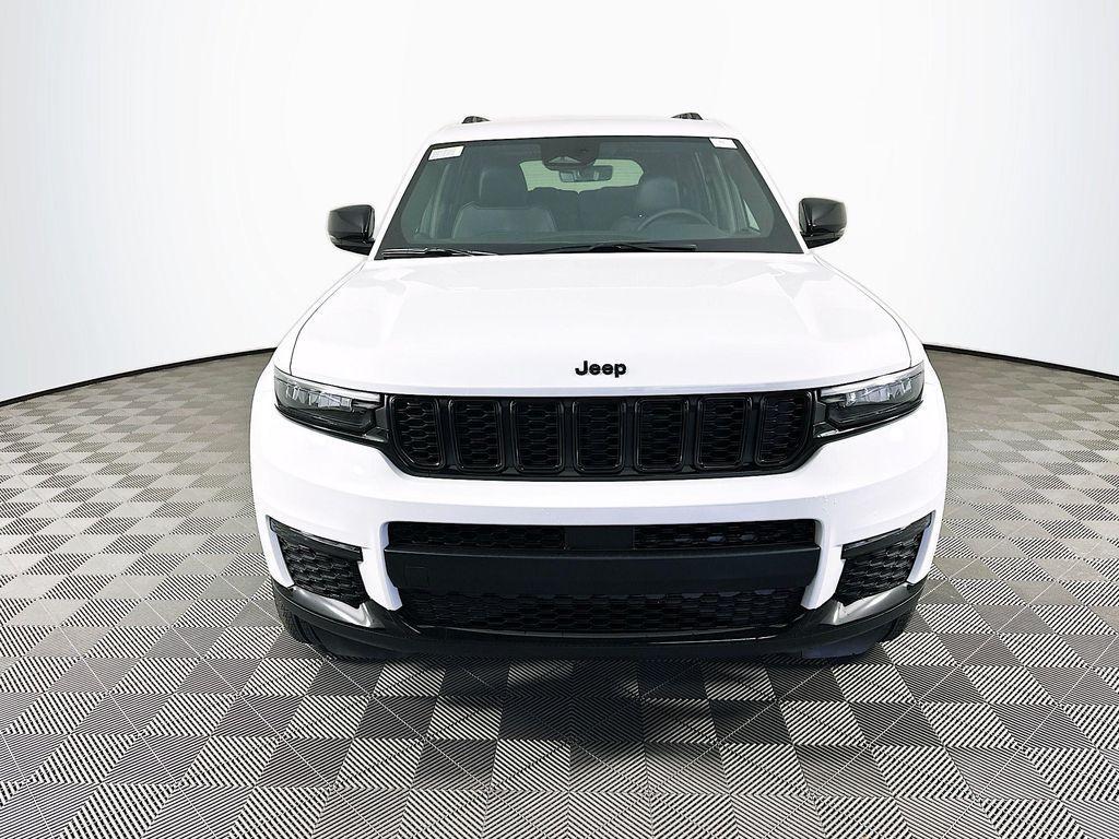 new 2025 Jeep Grand Cherokee L car, priced at $45,907