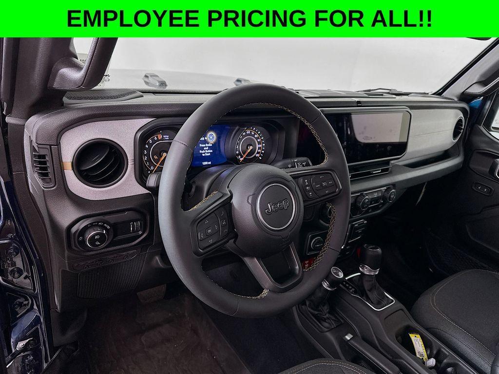 new 2025 Jeep Gladiator car, priced at $47,183