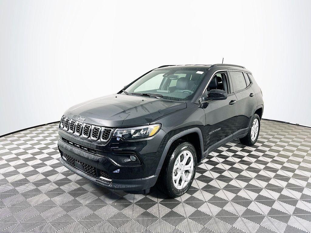 new 2024 Jeep Compass car, priced at $26,499