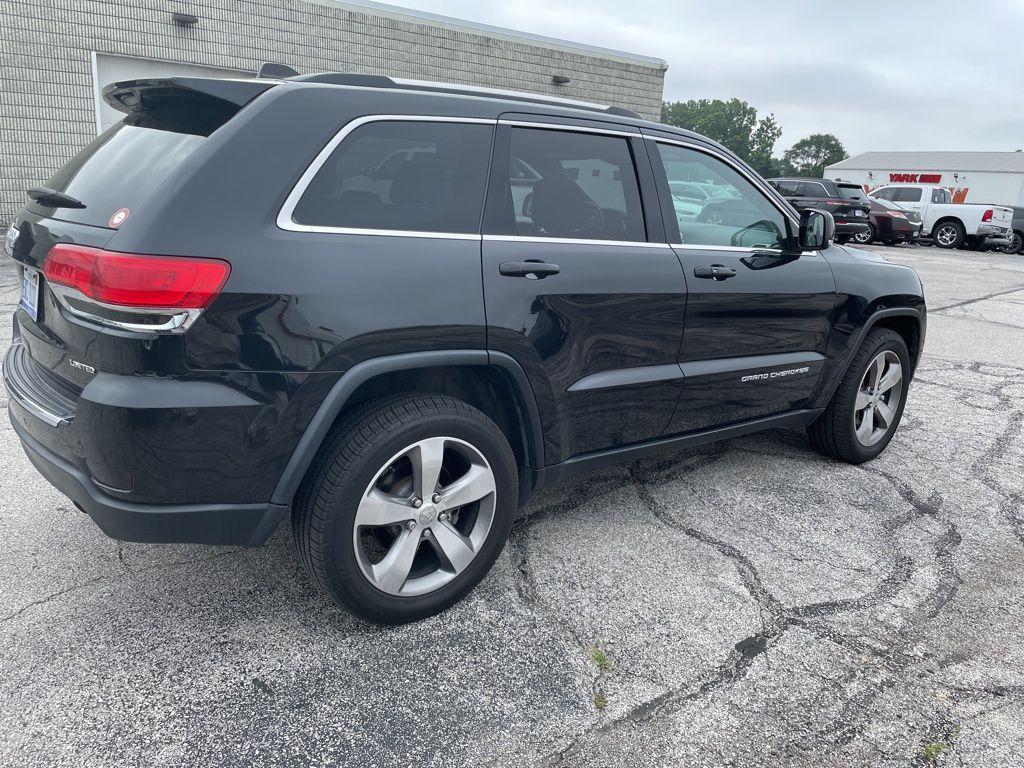 used 2015 Jeep Grand Cherokee car, priced at $14,990
