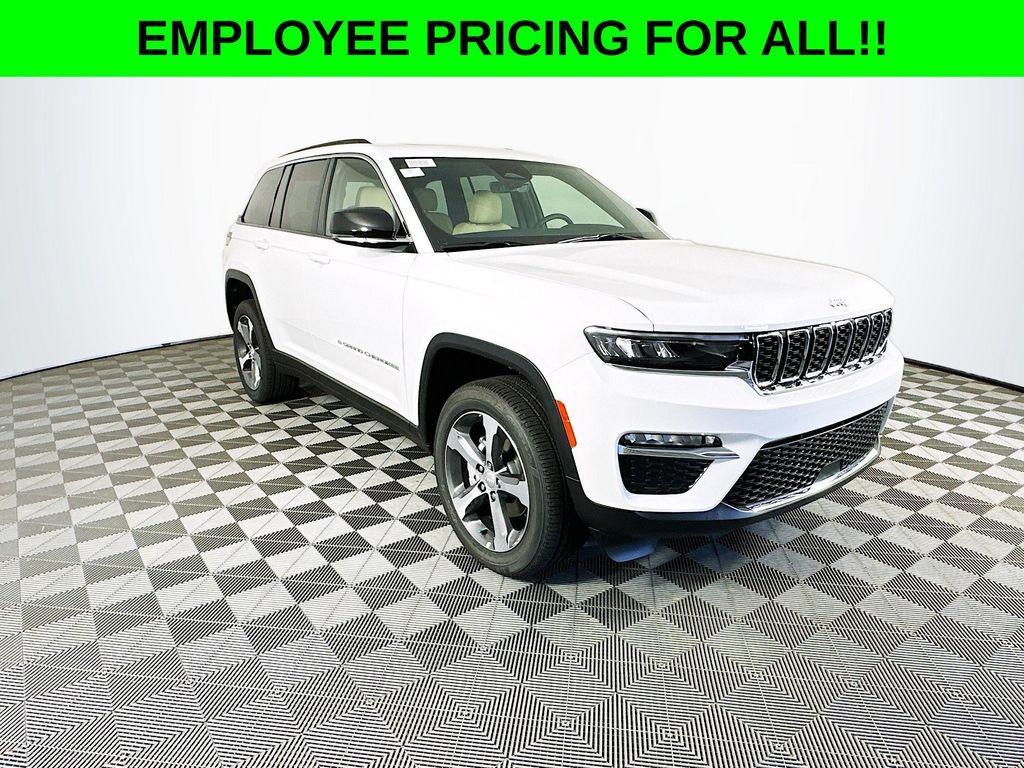 new 2025 Jeep Grand Cherokee car, priced at $47,240