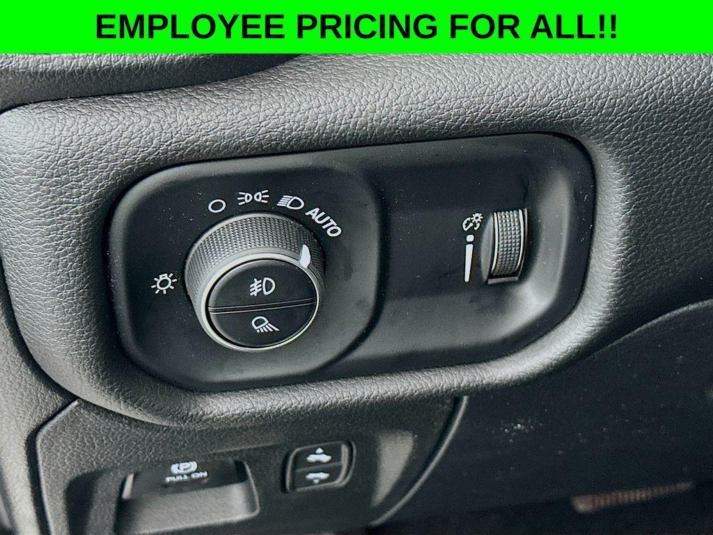new 2025 Ram 1500 car, priced at $51,510