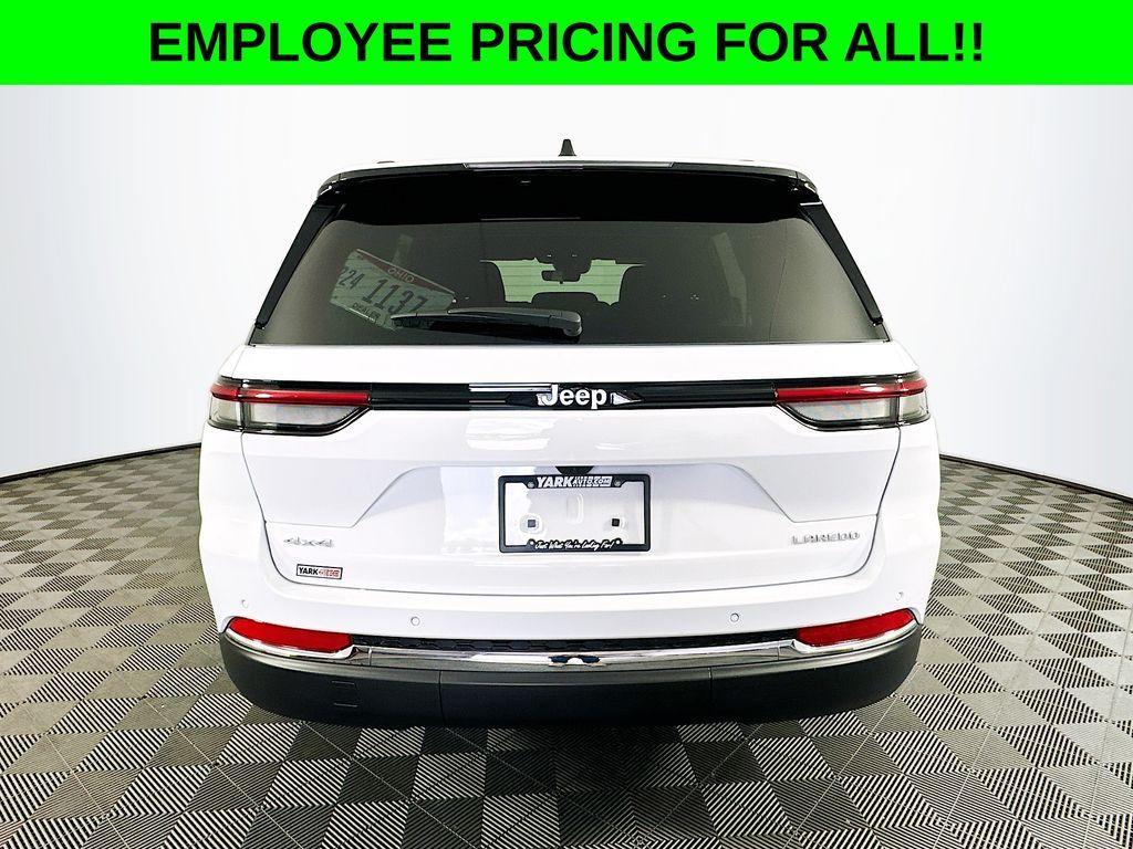 new 2025 Jeep Grand Cherokee car, priced at $40,827