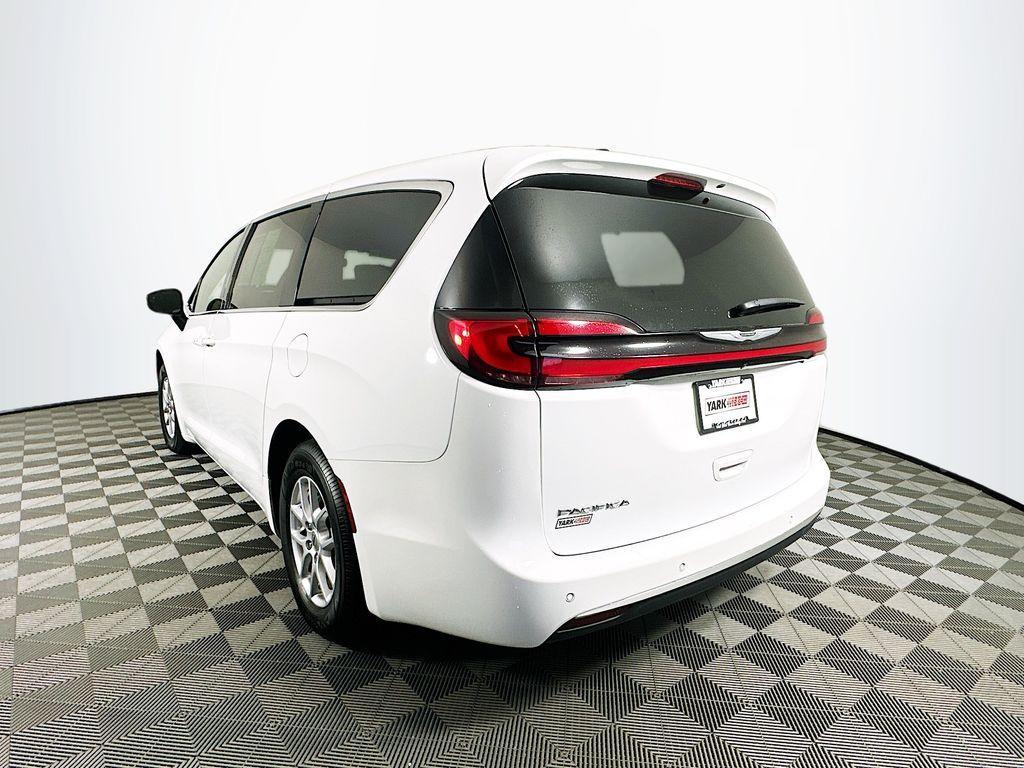 used 2023 Chrysler Pacifica car, priced at $29,554