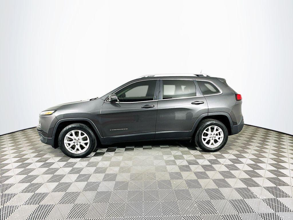 used 2017 Jeep Cherokee car, priced at $10,909