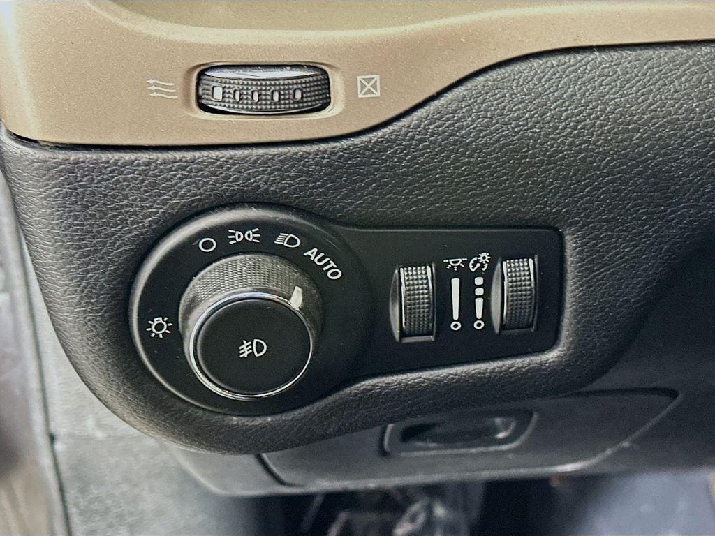 used 2017 Jeep Cherokee car, priced at $10,909