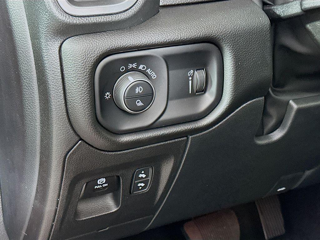 new 2025 Ram 1500 car, priced at $48,189