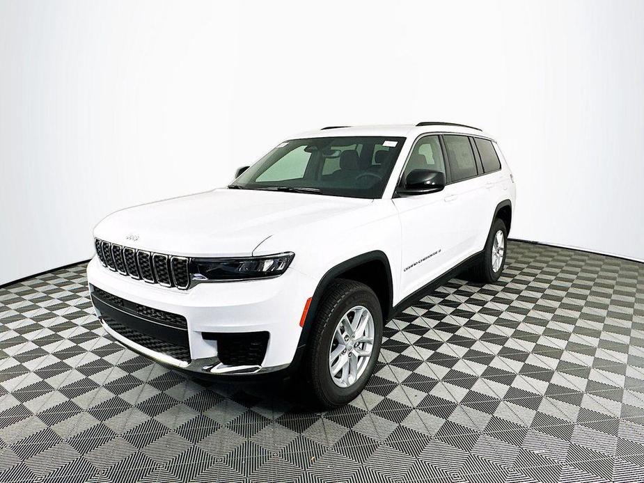 new 2024 Jeep Grand Cherokee L car, priced at $37,270