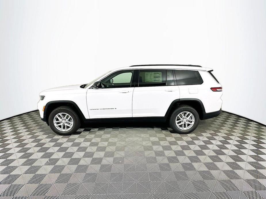 new 2024 Jeep Grand Cherokee L car, priced at $37,270