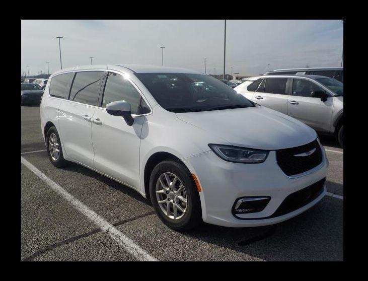 used 2023 Chrysler Pacifica car, priced at $29,990