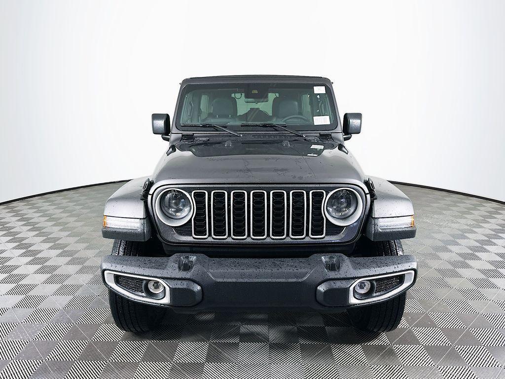 new 2025 Jeep Wrangler car, priced at $53,870