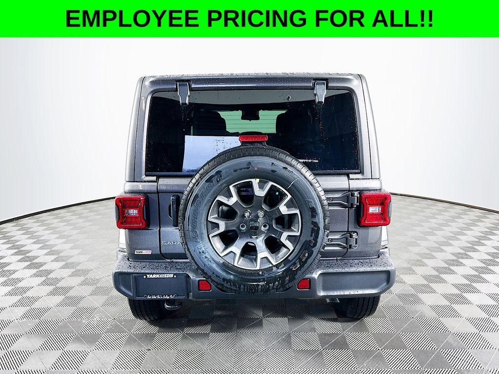 new 2025 Jeep Wrangler car, priced at $56,370