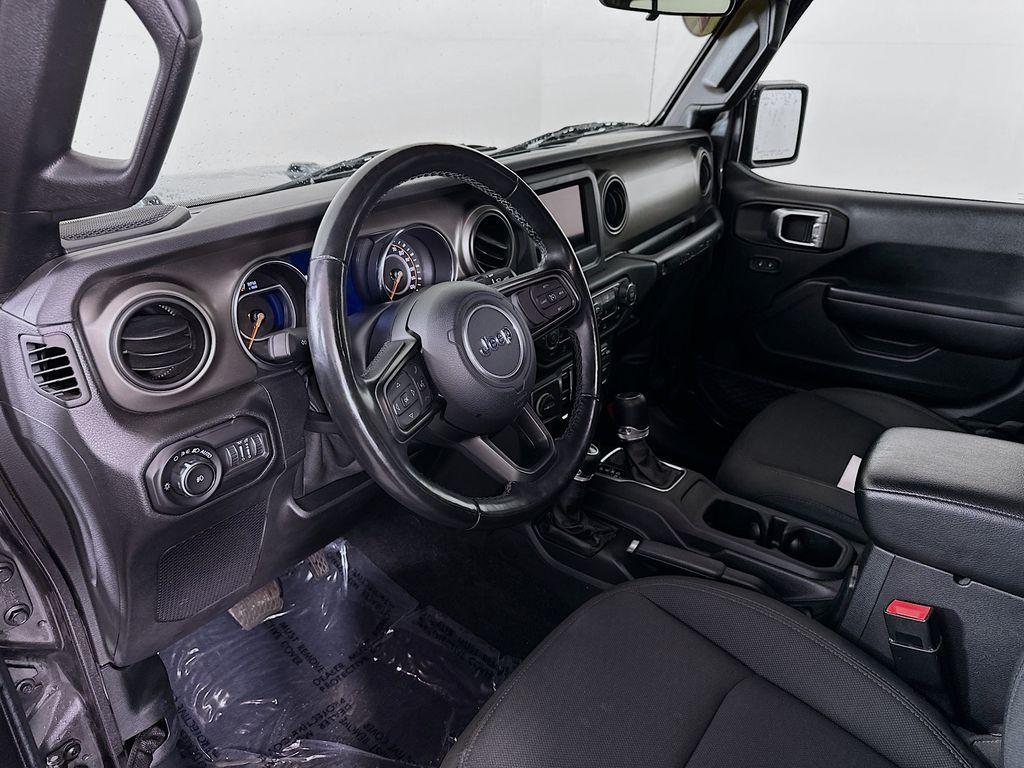 used 2021 Jeep Wrangler Unlimited car, priced at $27,908