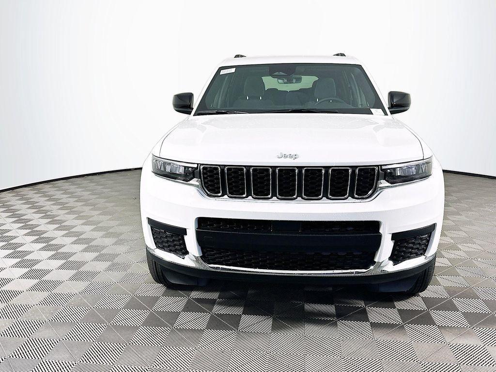 new 2025 Jeep Grand Cherokee L car, priced at $42,028