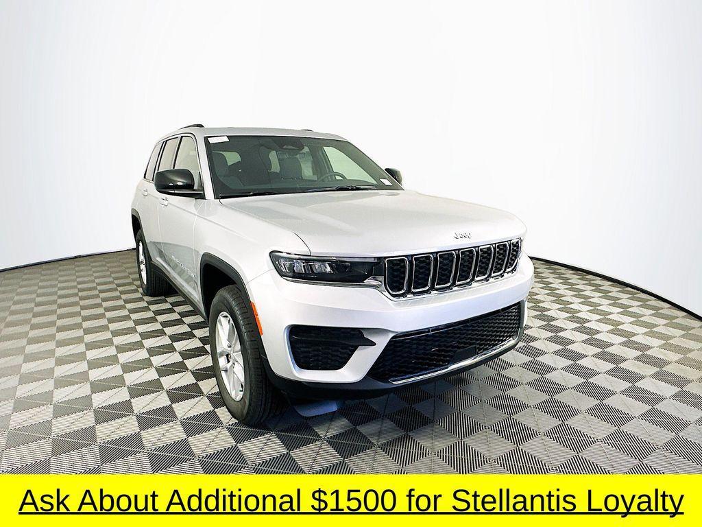 new 2025 Jeep Grand Cherokee car, priced at $41,436
