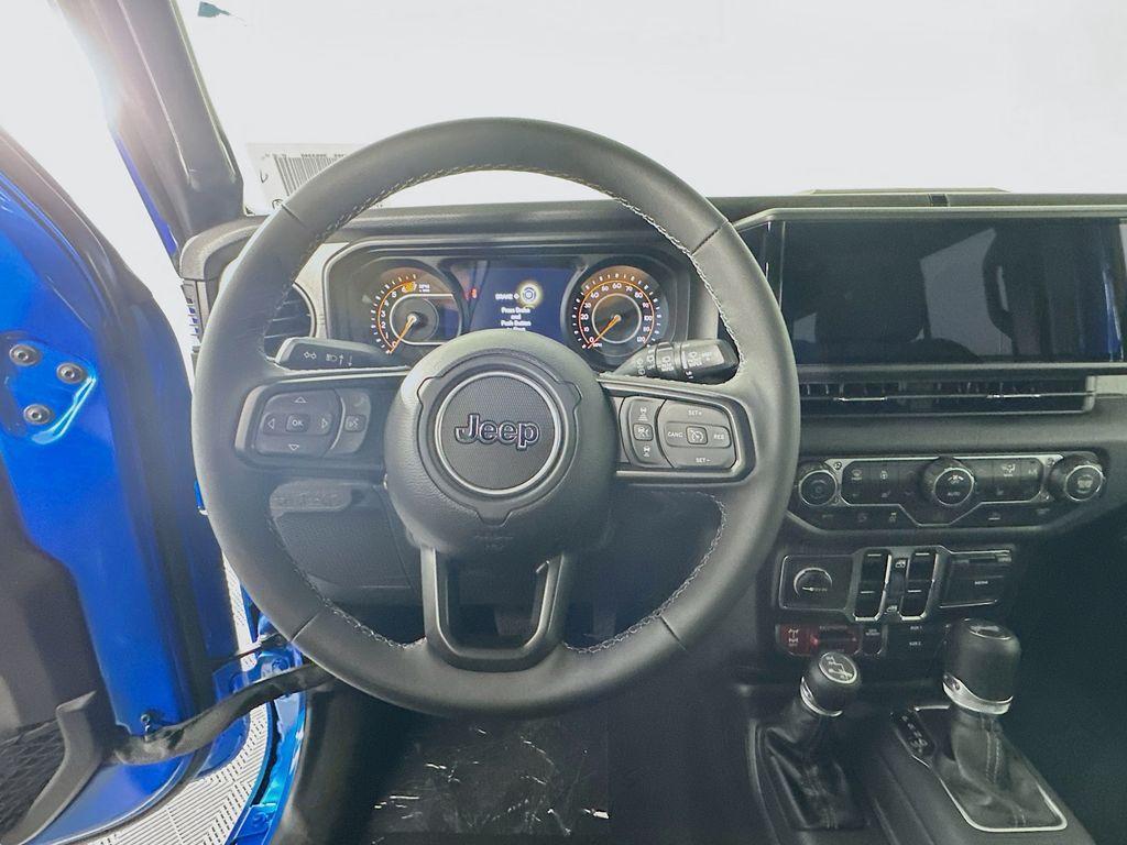 new 2025 Jeep Wrangler car, priced at $46,395