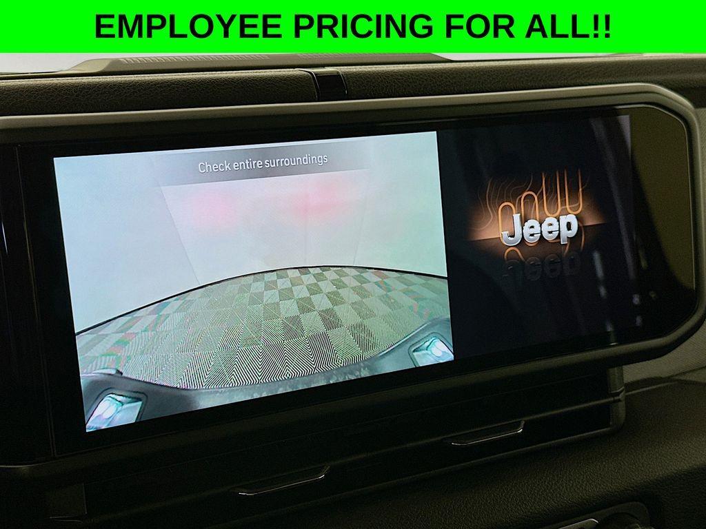 new 2025 Jeep Gladiator car, priced at $45,793
