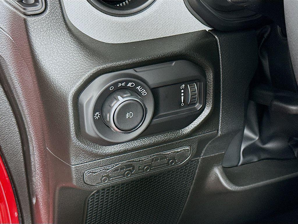 new 2025 Jeep Wrangler car, priced at $48,895