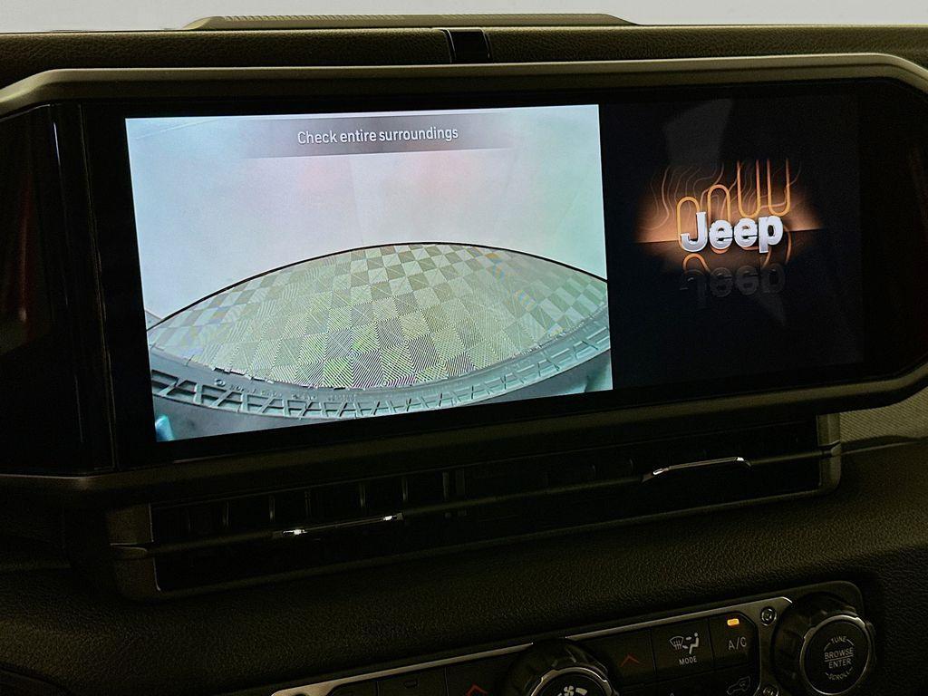 new 2025 Jeep Wrangler car, priced at $48,895