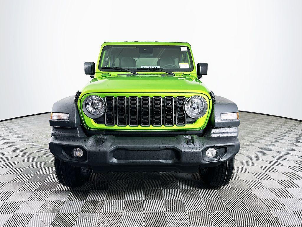 new 2025 Jeep Wrangler car, priced at $43,975