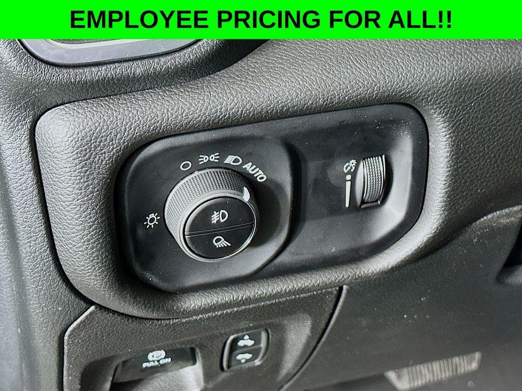 new 2025 Ram 1500 car, priced at $47,710