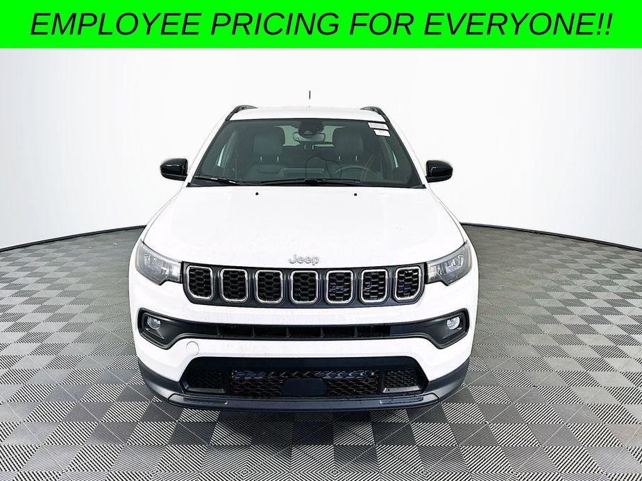 new 2024 Jeep Compass car, priced at $29,538