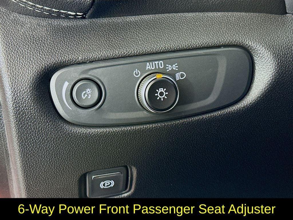 used 2023 Chevrolet Blazer car, priced at $27,998